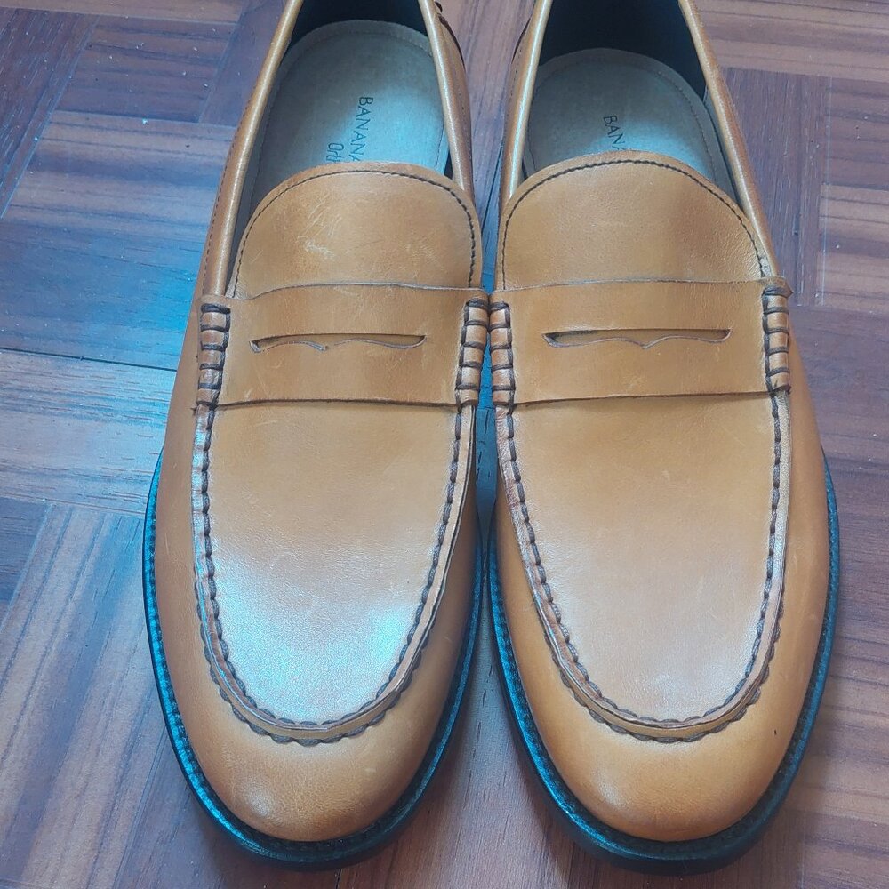 Banana Republic Men’s Dellbrook Penny Loafers – Tan Leather, Size 9M